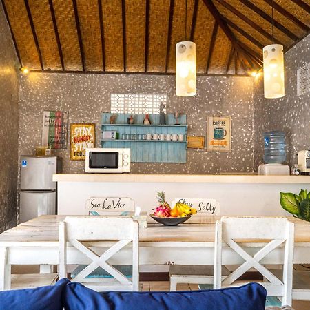 Villa Salya - 3Br - Private Pool - 1Min Walk To La Favela! Seminyak  Luaran gambar