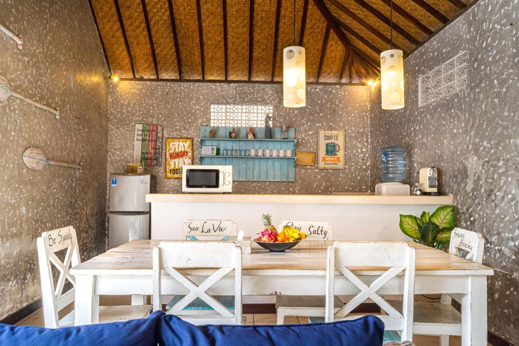 Villa Salya - 3Br - Private Pool - 1Min Walk To La Favela! Seminyak  Luaran gambar